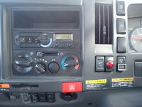 いすゞエルフクレーン3段小型（2t・3t）[写真39]