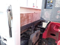 いすゞエルフクレーン3段小型（2t・3t）[写真10]