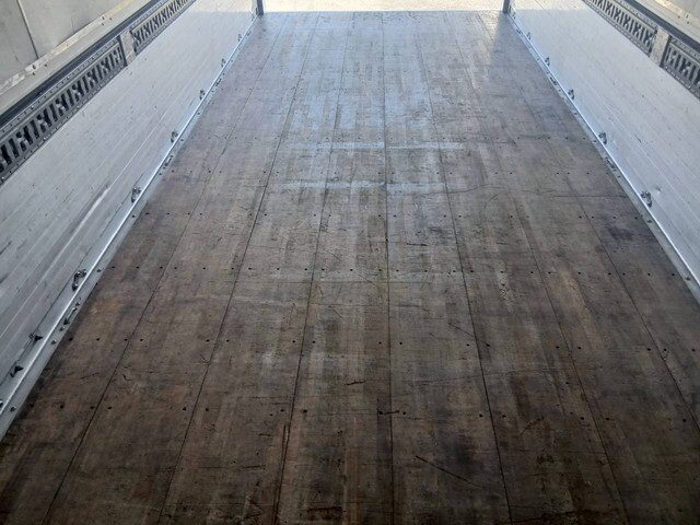 日野レンジャーアルミウイング中型（4t）[写真15]