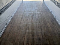 日野レンジャーアルミウイング中型（4t）[写真16]