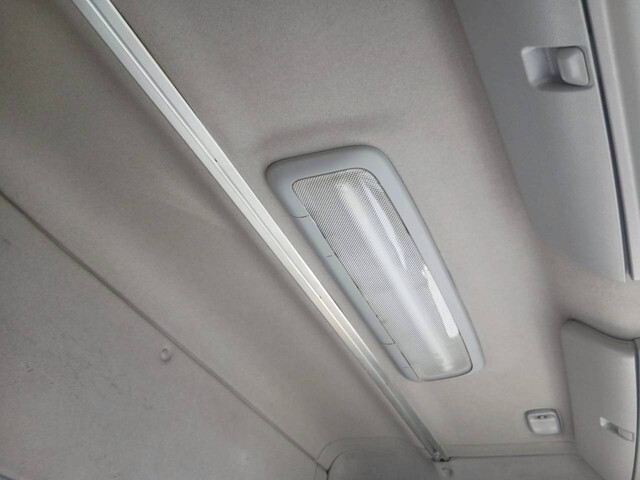 日野レンジャーアルミウイング中型（4t）[写真28]