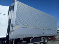 日野レンジャーアルミウイング中型（4t）[写真09]