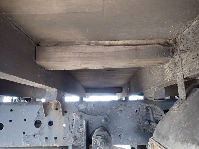 いすゞエルフアルミブロック小型（2t・3t）[写真21]