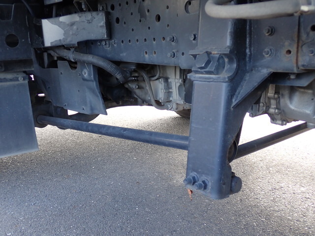 いすゞエルフアルミブロック小型（2t・3t）[写真26]