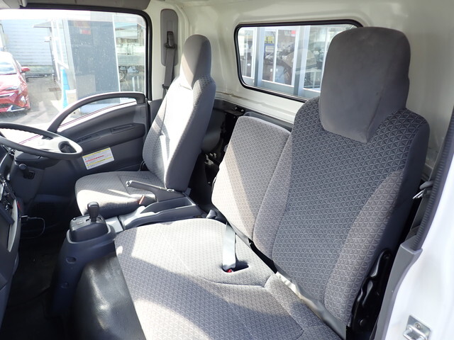 いすゞエルフアルミブロック小型（2t・3t）[写真35]