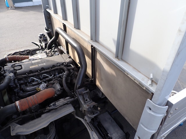 いすゞエルフアルミブロック小型（2t・3t）[写真08]