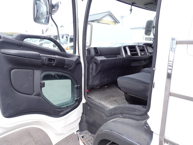 日野レンジャーアルミブロック中型（4t）[写真11]