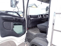 日野レンジャーアルミブロック中型（4t）[写真12]