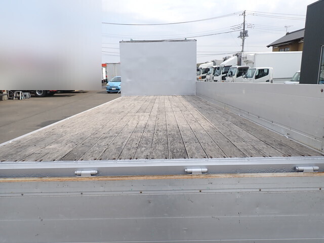 日野レンジャーアルミブロック中型（4t）[写真19]