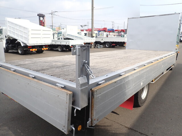 日野レンジャーアルミブロック中型（4t）[写真20]