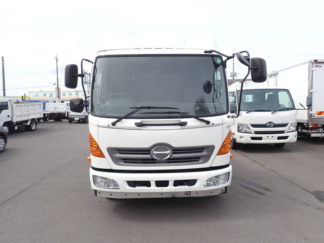 日野レンジャーアルミブロック中型（4t）[写真03]