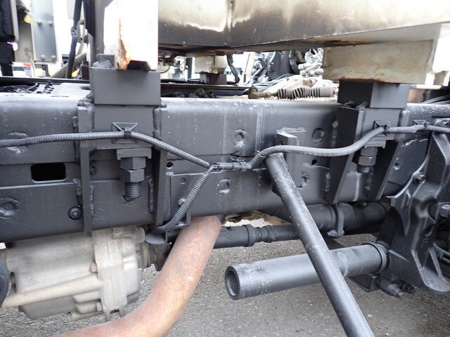 日野デュトロクレーン3段小型（2t・3t）[写真18]