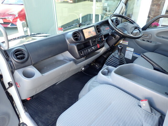 日野デュトロクレーン3段小型（2t・3t）[写真34]