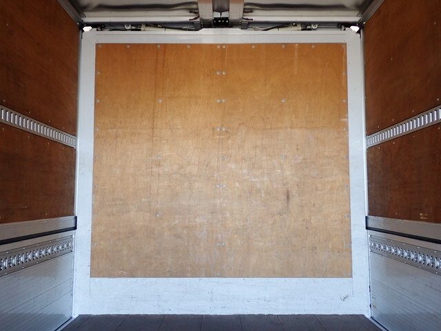 日野レンジャーアルミウイング中型（4t）[写真18]