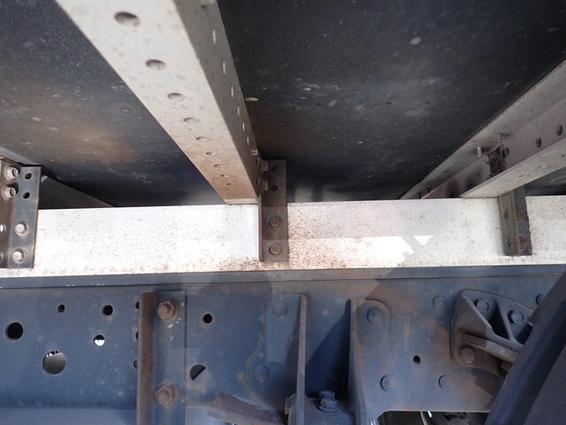 日野レンジャーアルミウイング中型（4t）[写真24]