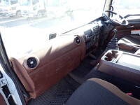 日野レンジャーアルミウイング中型（4t）[写真34]