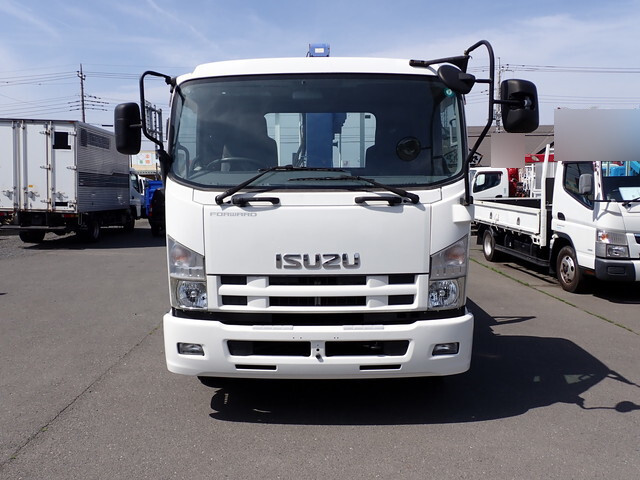 いすゞフォワードクレーン4段中型（4t）[写真10]