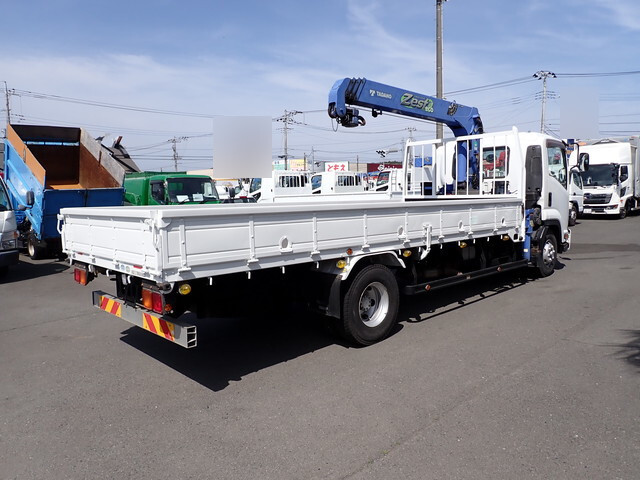 いすゞフォワードクレーン4段中型（4t）[写真03]