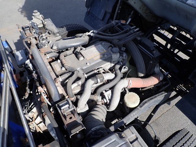 いすゞフォワードクレーン4段中型（4t）[写真30]