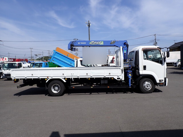 いすゞフォワードクレーン4段中型（4t）[写真04]