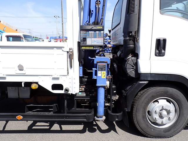 いすゞフォワードクレーン4段中型（4t）[写真08]