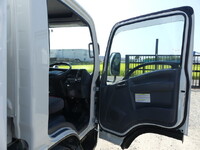 いすゞエルフ冷凍車（冷蔵車）小型（2t・3t）[写真21]