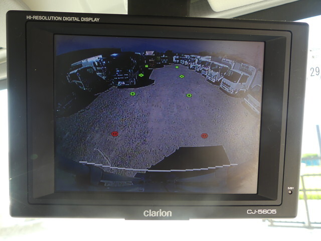 いすゞエルフ冷凍車（冷蔵車）小型（2t・3t）[写真25]