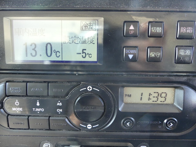 いすゞエルフ冷凍車（冷蔵車）小型（2t・3t）[写真26]