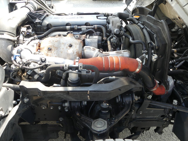 いすゞエルフ冷凍車（冷蔵車）小型（2t・3t）[写真40]