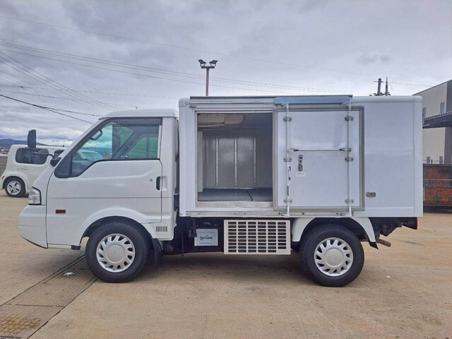 マツダその他の車種冷凍車（冷蔵車）小型（2t・3t）[写真22]