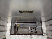 いすゞフォワード冷凍車（冷蔵車）中型（4t）[写真20]