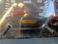 いすゞフォワード冷凍車（冷蔵車）中型（4t）[写真30]