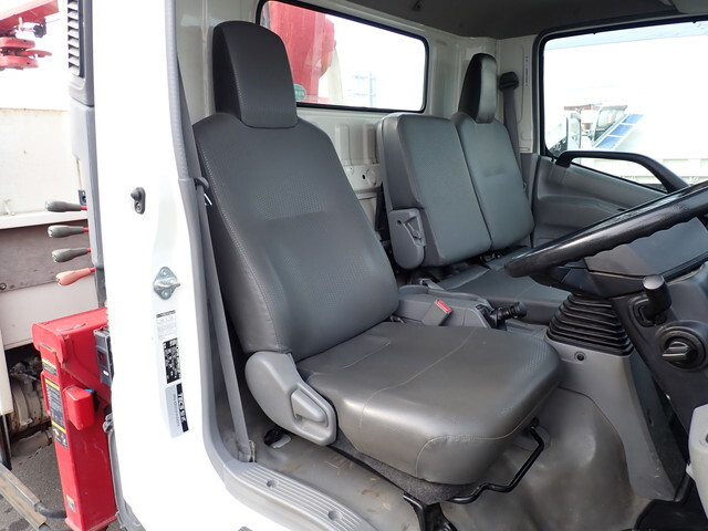 トヨタトヨエースクレーン3段小型（2t・3t）[写真19]