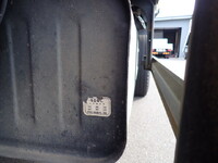 トヨタトヨエースクレーン3段小型（2t・3t）[写真35]