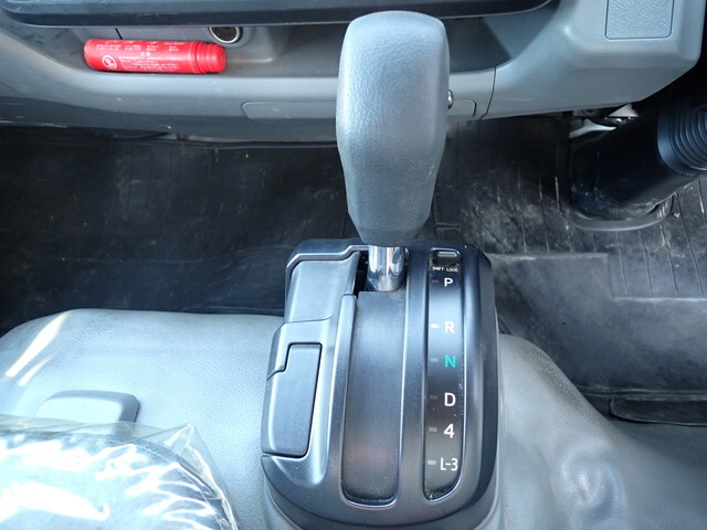 日野デュトロクレーン3段小型（2t・3t）[写真37]