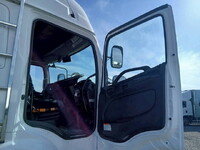 日野プロフィアアルミウイング大型（10t）[写真30]