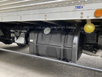 いすゞエルフアルミバン小型（2t・3t）[写真12]