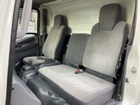 いすゞエルフアルミバン小型（2t・3t）[写真39]