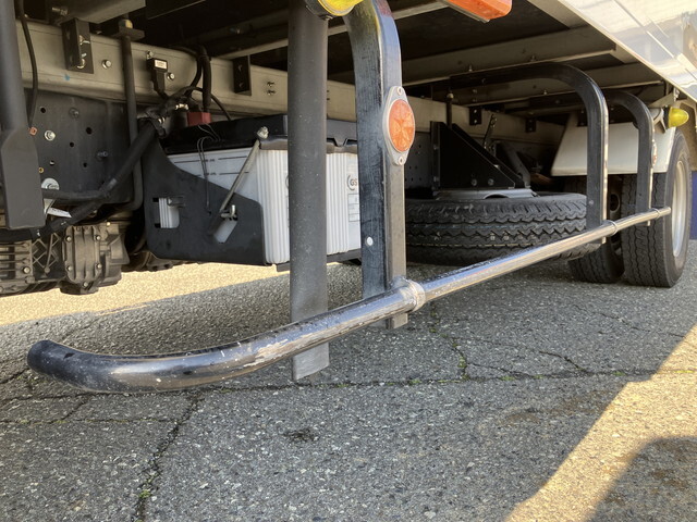 日野デュトロ冷凍車（冷蔵車）小型（2t・3t）[写真25]