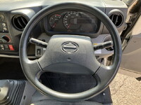 日野デュトロ冷凍車（冷蔵車）小型（2t・3t）[写真35]