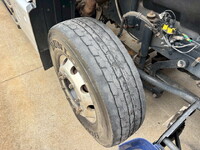 UDトラックスクオン深ダンプ（土砂禁ダンプ）大型（10t）[写真39]