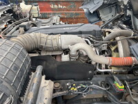 UDトラックスクオン深ダンプ（土砂禁ダンプ）大型（10t）[写真40]