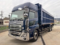 UDトラックスクオン深ダンプ（土砂禁ダンプ）大型（10t）[写真04]