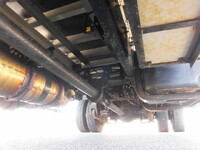 三菱ふそうファイターアルミウイング中型（4t）[写真12]