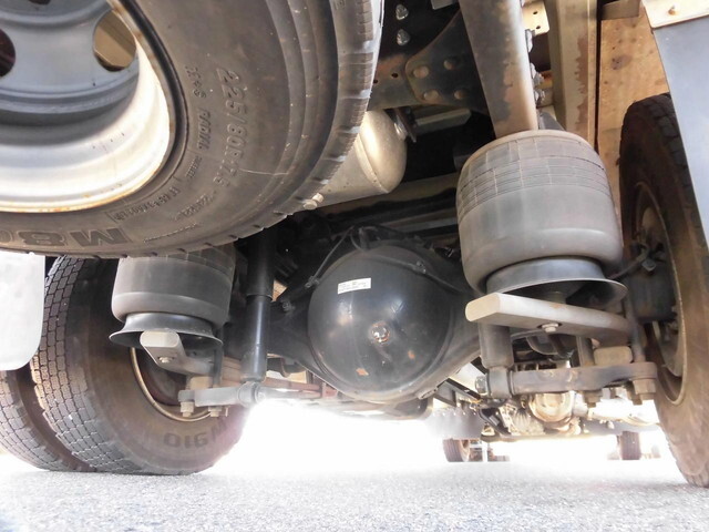 三菱ふそうファイターアルミウイング中型（4t）[写真09]