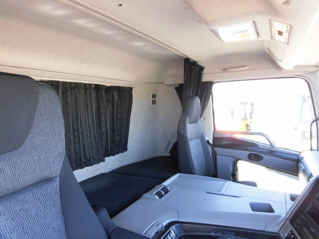 三菱ふそうスーパーグレートアルミブロック大型（10t）[写真17]