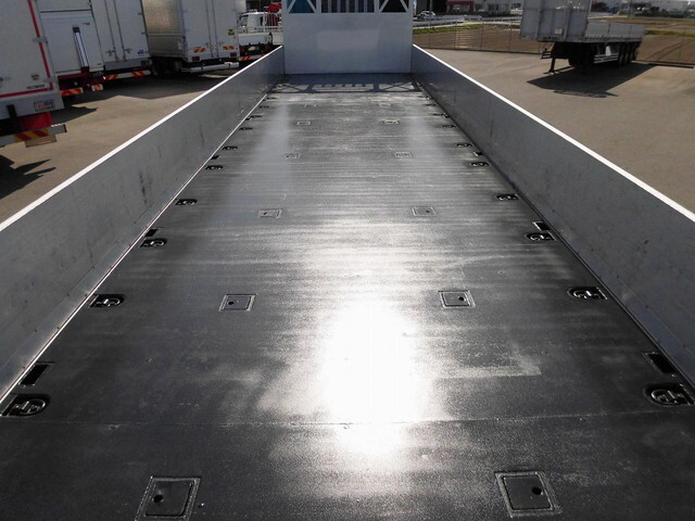 三菱ふそうスーパーグレートアルミブロック大型（10t）[写真08]