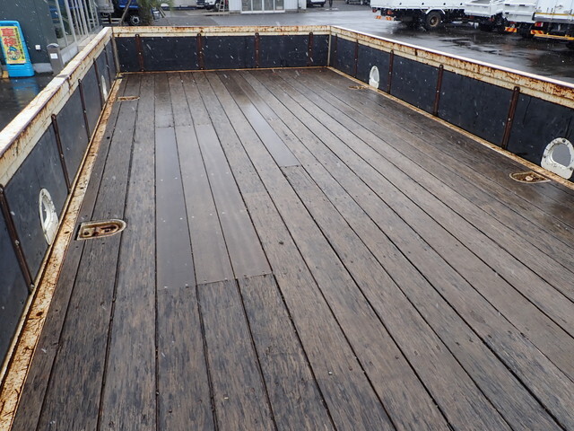 いすゞフォワードクレーン4段中型（4t）[写真11]