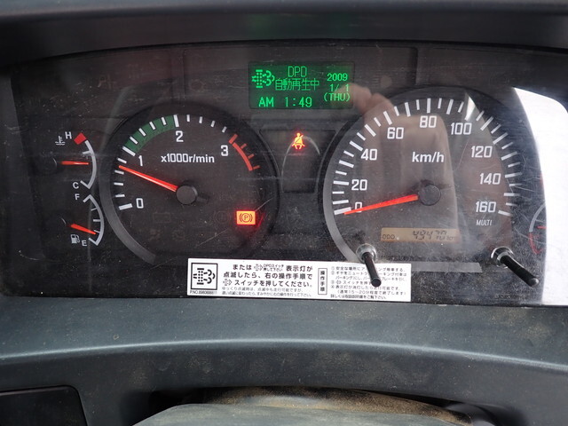 いすゞフォワードクレーン4段中型（4t）[写真39]