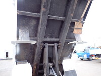 三菱ふそうキャンターダンプ小型（2t・3t）[写真15]